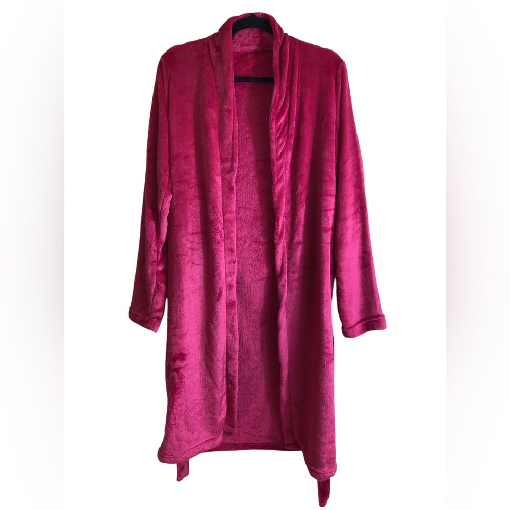 Coral Fleece Robe in Fuchsia One Size